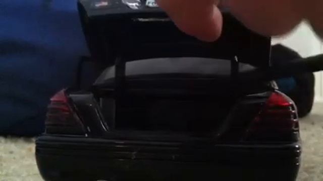 How To Take A Spare Tire Off A 1/18 FCV