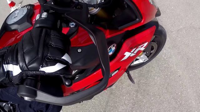 BMW S 1000 XR (2016) Review