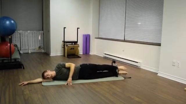 Pilates avec le cerceau  - Pilates with the Magic Circle