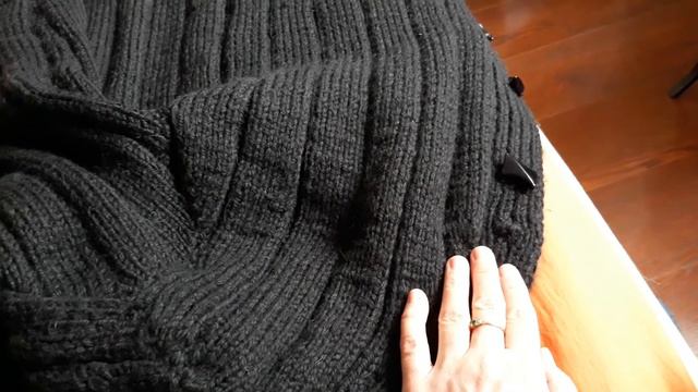Мариную огурцы,тушу кабачки,купили продуктов в деревню прошлый год