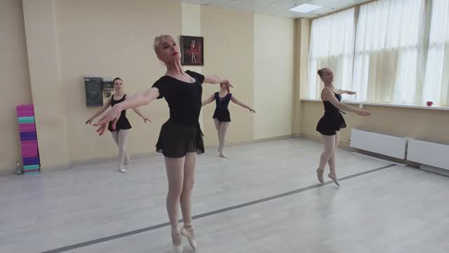 Балет хобби класса для взрослых