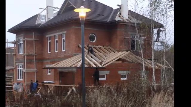 Строительство дома , кровля , Штукатурка фасада