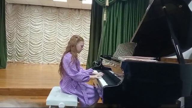 Композитор П. И. Чайковский.
"Танец феи Драже" из балета "Щелкунчик".
Смирнова Настя. 9 лет.