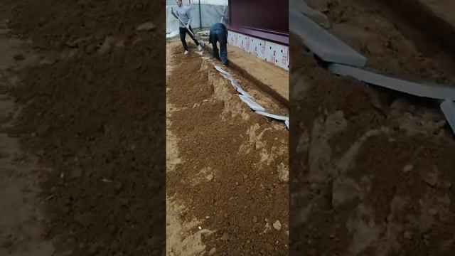 Подготовка для отмостки.