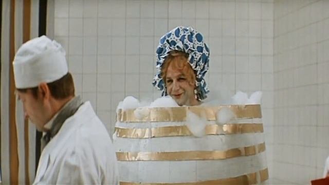 задумчивость под правой коленкой (Тень 1971)