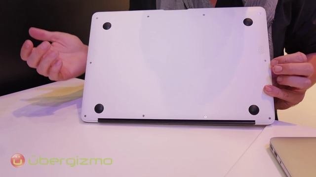 Leak: Trekstor's Microsoft Apple Macbook Air Clone