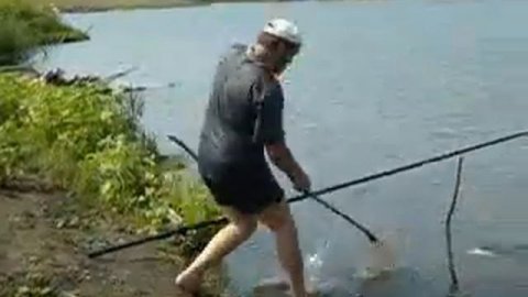 Рыбалка на пруду