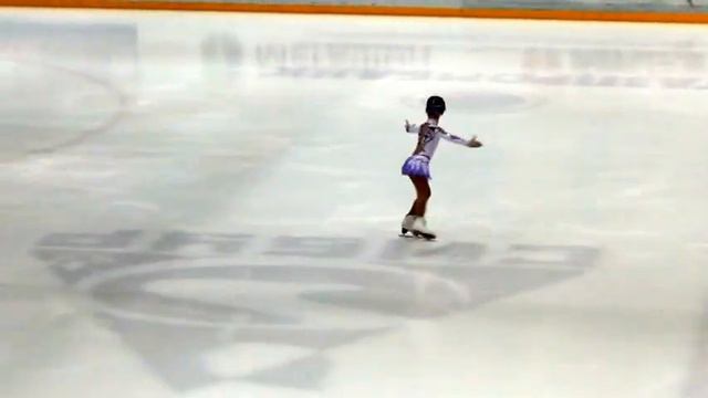 Фигурное катание 3 юн Олеся Новак 6 лет.