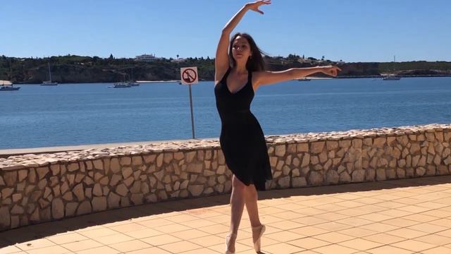 Melody - Tchaikovsky for Violin, Piano and a Ballerina