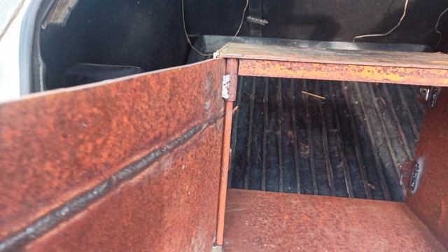 Как сделать металлический сейф с скрытыми петлями