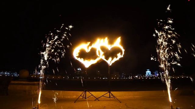 4000р  два фонтана с треском и сердца