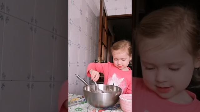 Апельсиновые кексы. Готовим с детьми легко и вкусно! Apelsinovie keksi
