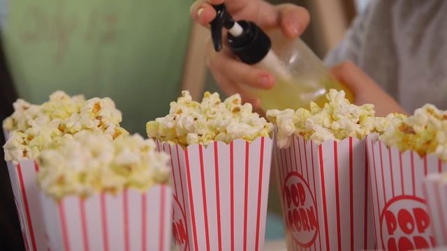 MOM HACKS ℠ | Movie Night! (Ep. 18)