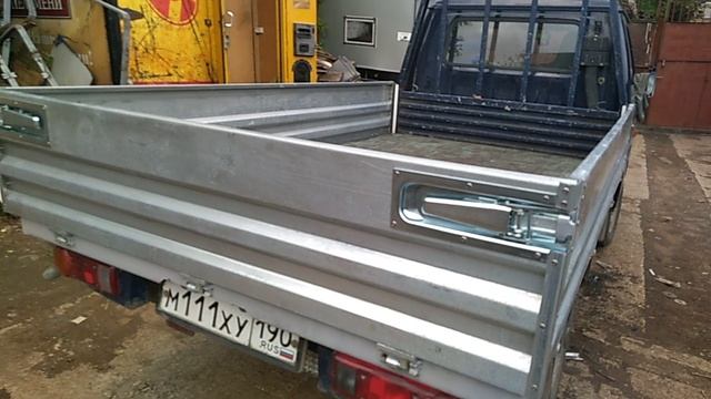 Производство оцинкованные и алюминиевых бортов..mp4