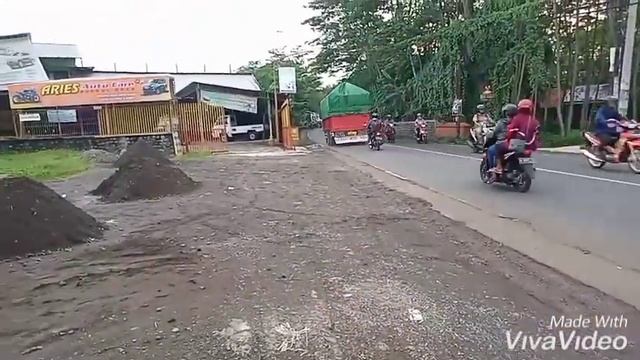 Truk toyota dyna tronton