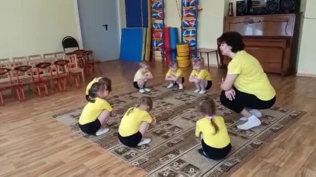 Релаксация "Маленькое зёрнышко" 2 младшая группа. Воспитатель:Смирницкая О.В.