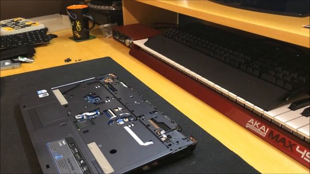 Acer Aspire 5738Z 5738 5338 Disassembly + Screen Replacement