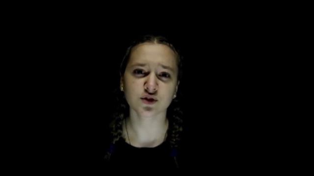 "Я пока здесь ещё..."