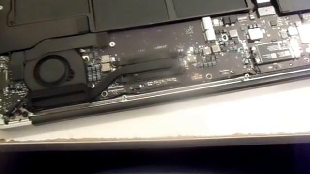 How to tell if my Macbook has Water Damage (Air Pro 2015 2014 2013 2016 your indicator warranty Ipo