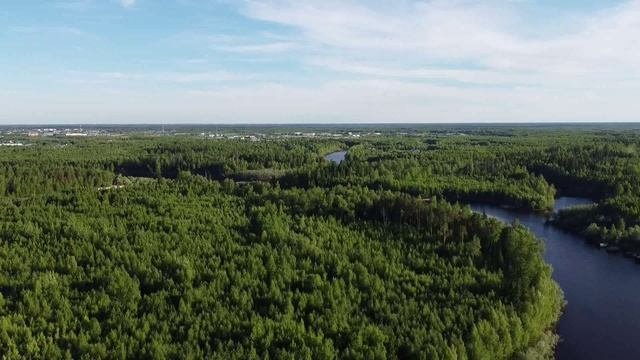 город Радужный набережная реки Аган