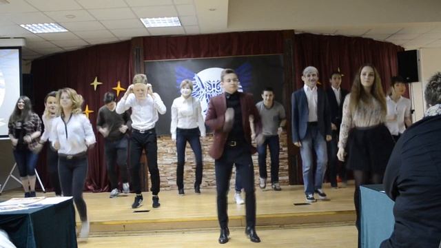 Посвящение в студенты 2016 - Кафедра Экономики - 3 место