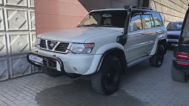 Nissan Safari 1995