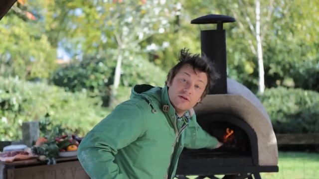 Джейми Оливер представляет уличную печь для приготовления пищи