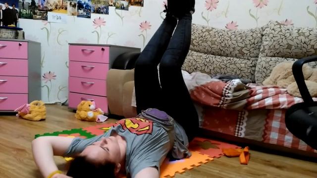 Джесси. Футстол начало.