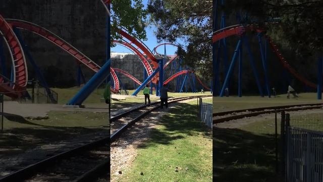 Six Flags Walk Through.....Froggy Land!
