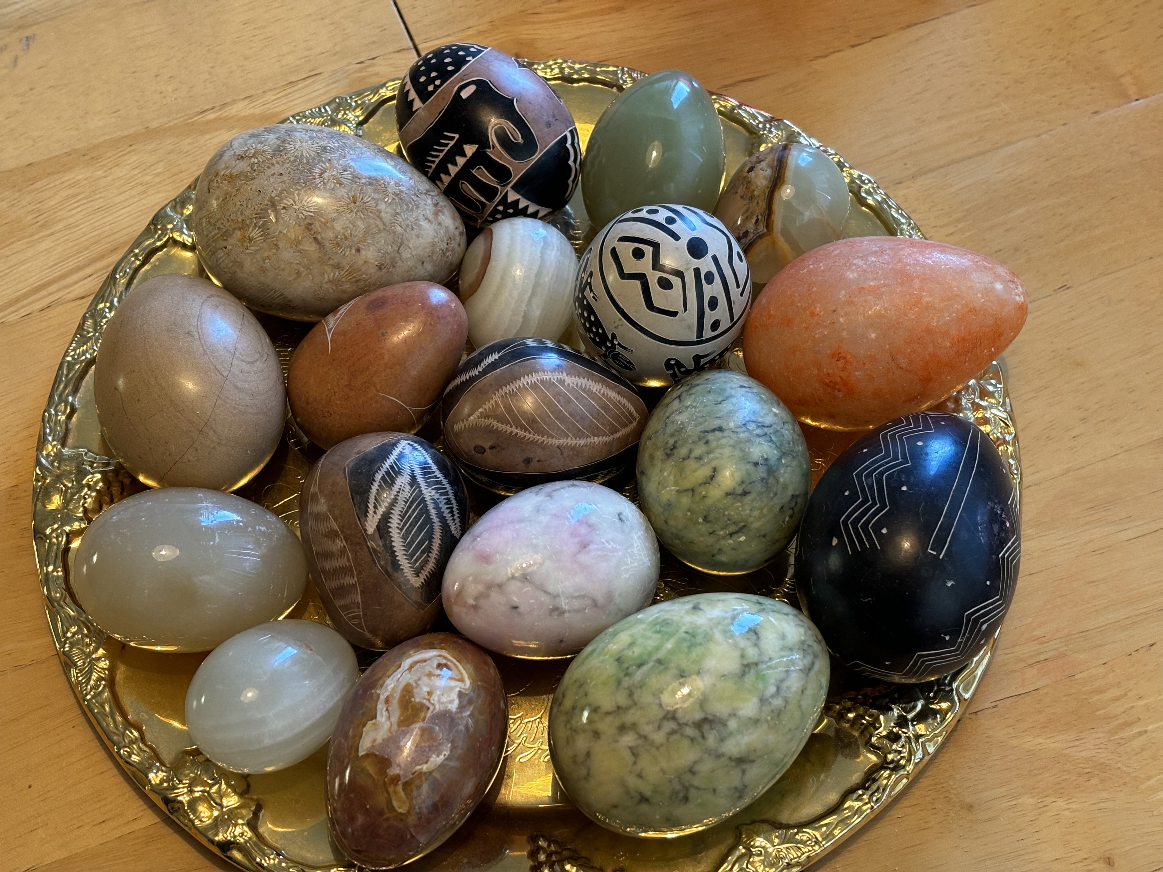 Яйца декоративные, роспись, кварц, агат, оникс