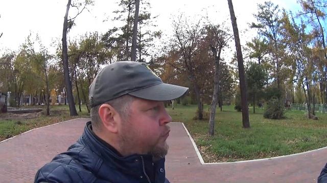 Мужик 50 лет впервые пробует Бургер Кинг  Man 50 years old tries Burger King for the first time