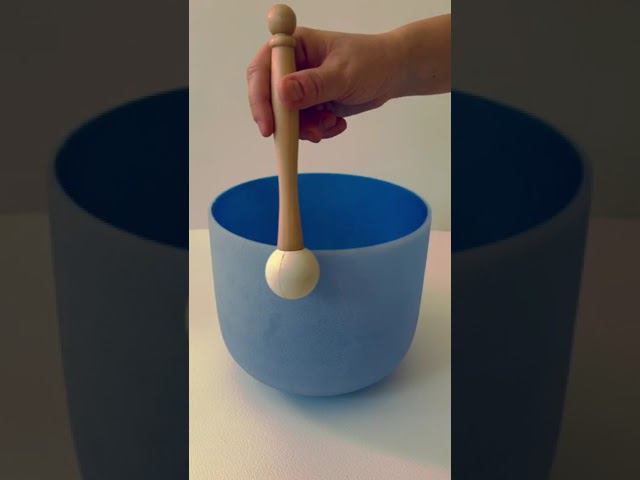 Матовая чаша 9'' (голубая)