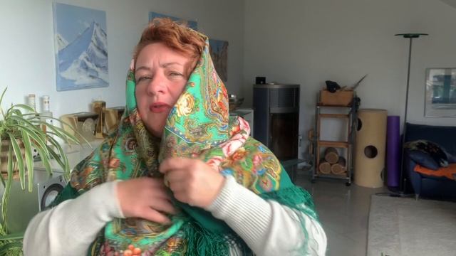 Обзор и  самая простая намотка шали Сад дивных снов.  все колориты
