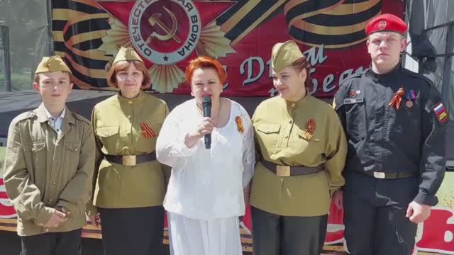 Ждановцы поблагодарили Магаданскую область за подаренную сцену
