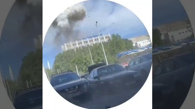 ‼️💥Кадры мощнейших ударов по оборонному заводу «Южмаш» и его окрестностям в Днепропетровске