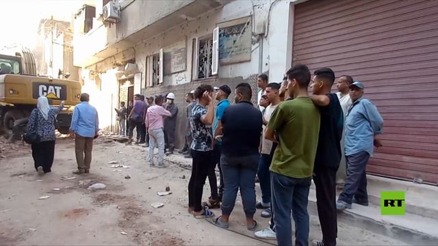 مصر.. انتشال 14 جثة من تحت أنقاض العقار السكني المنهار في أسيوط