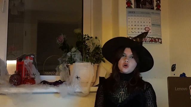 Хэллоуинские Истории?,которые будет интересно слушать.✨️