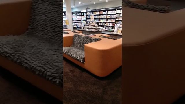 Книжный магазин в Германии