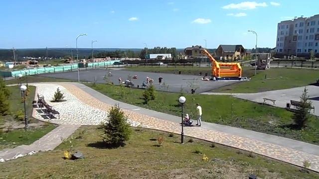 Лето. Лесная поляна 2013.  Кемерово. Город спутник.