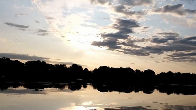 Рассвет на Днепре. Звуки промзоны города