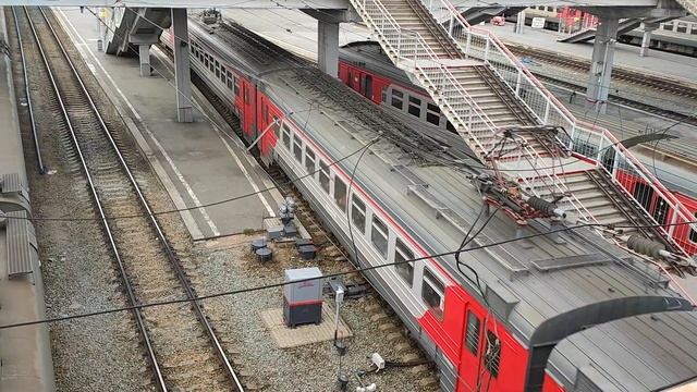 Электропоезд ЭД4М-0252 сообщением Новосибирск - Новокузнецк