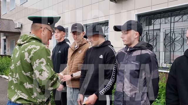 Четверо призывников из Бугульмы пополнят ряды пограничных войск ФСБ России