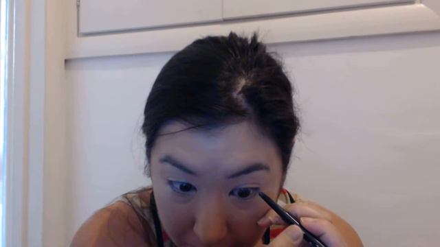 Blue Eyeliner: probably vegan