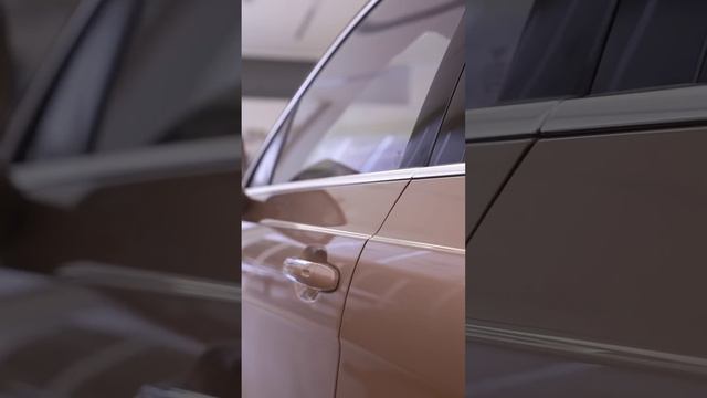 Inside The 2020 Bentley Bentayga V8 Luxury SUV Part-1 #short #shorts