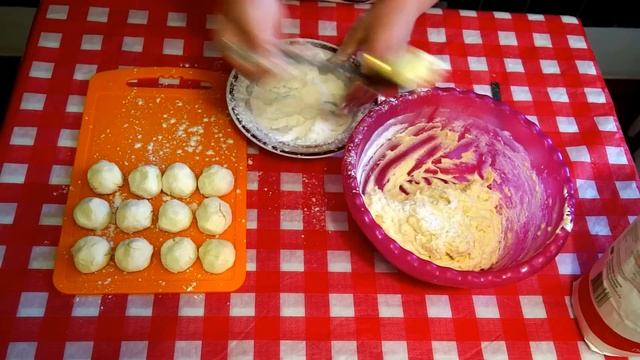 Творожные колобки Любимый рецепт Очень вкусно