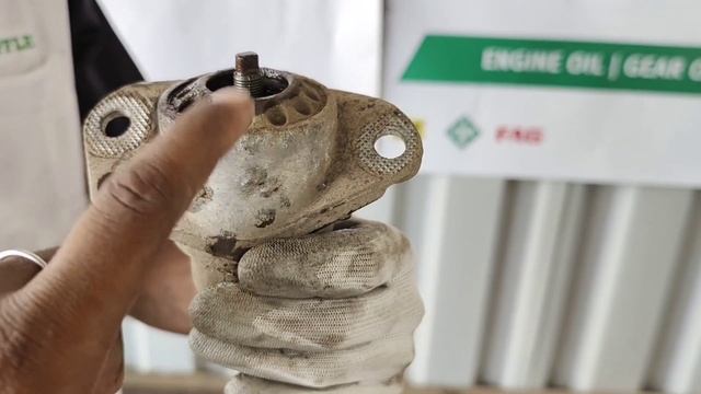 Volkswagen vento Rear shockups Replacement Schaeffler shockups #Schaeffler india #Luk #INA #FAG