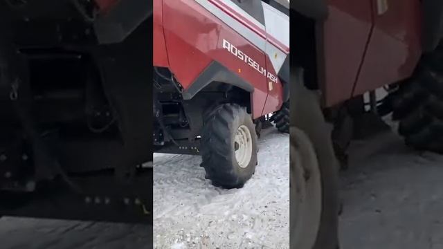 комбайн Ростсельмаша  РСМ-161 экспресс-обзор от  Евгения Поваляева