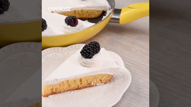 How to make a cake in a pan in just 10 minutes!