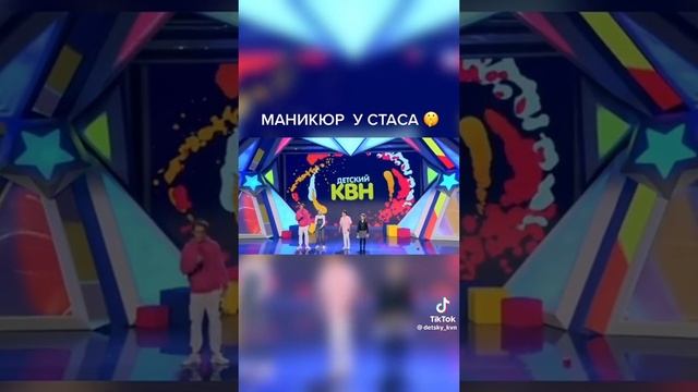 молоток ? по пальцам?????