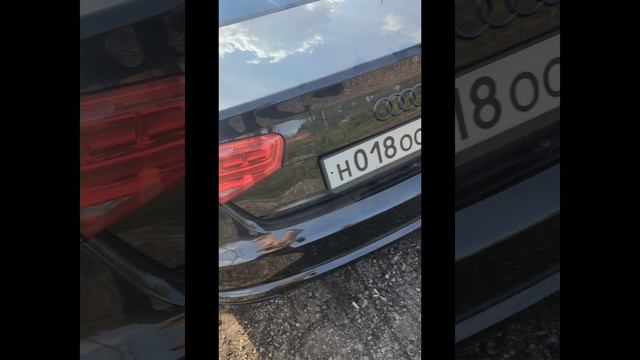 Audi A8 Не работает багажник, пневма